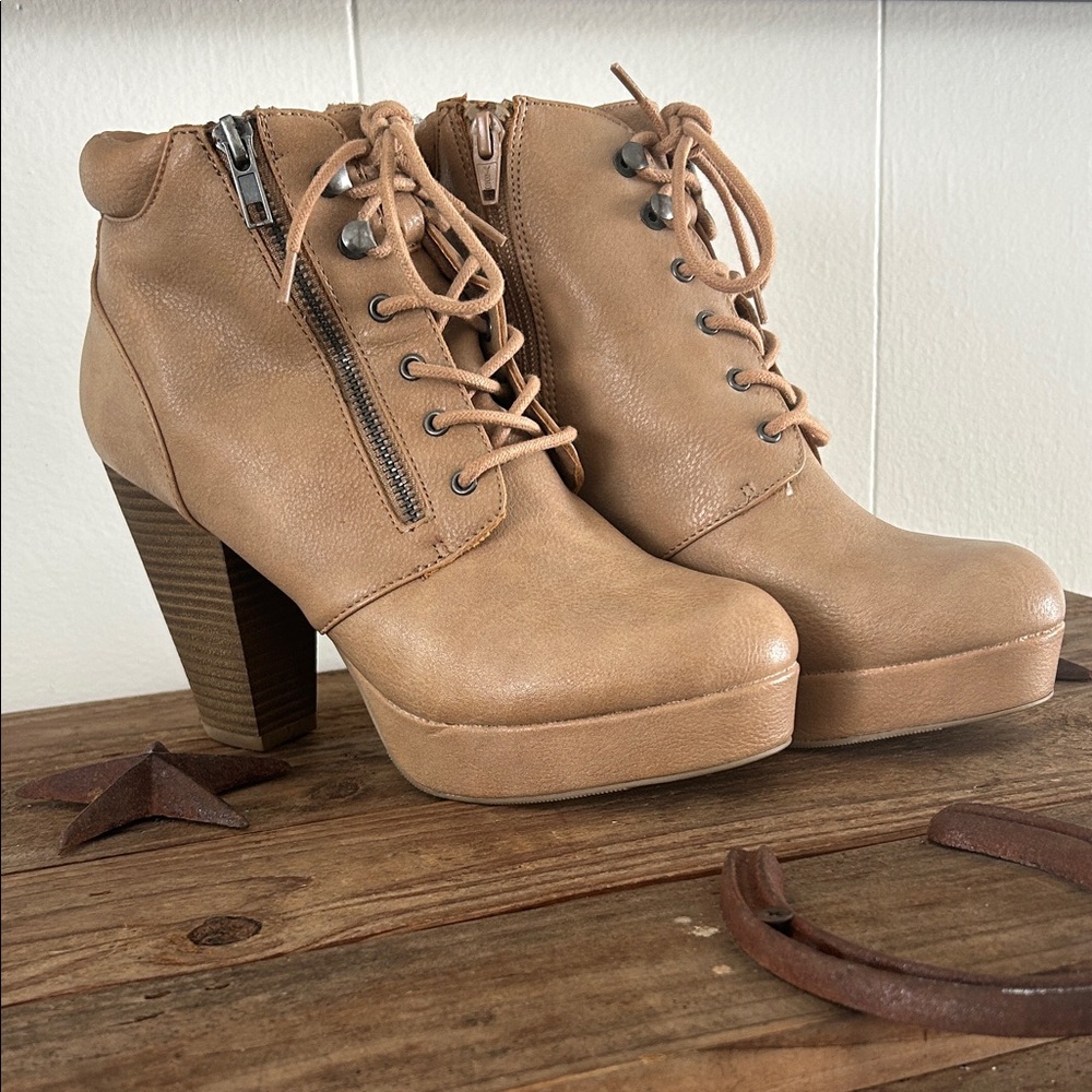 Material Girl Tan Lace-Up Ankle Boots with Zipper